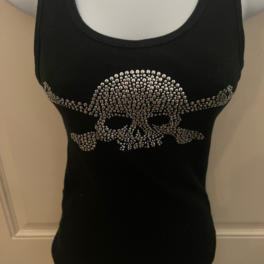Black Diane Del Lago skull studded fitted tank.     Size L